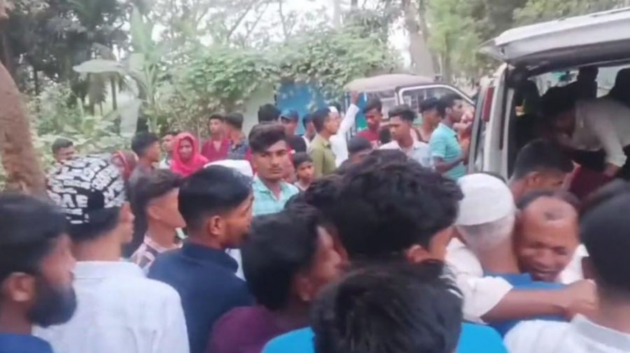 মোবাইল চুরির অভিযোগে শ্রমিক দলের নেতাকে পিটিয়ে খুন, আটক চার